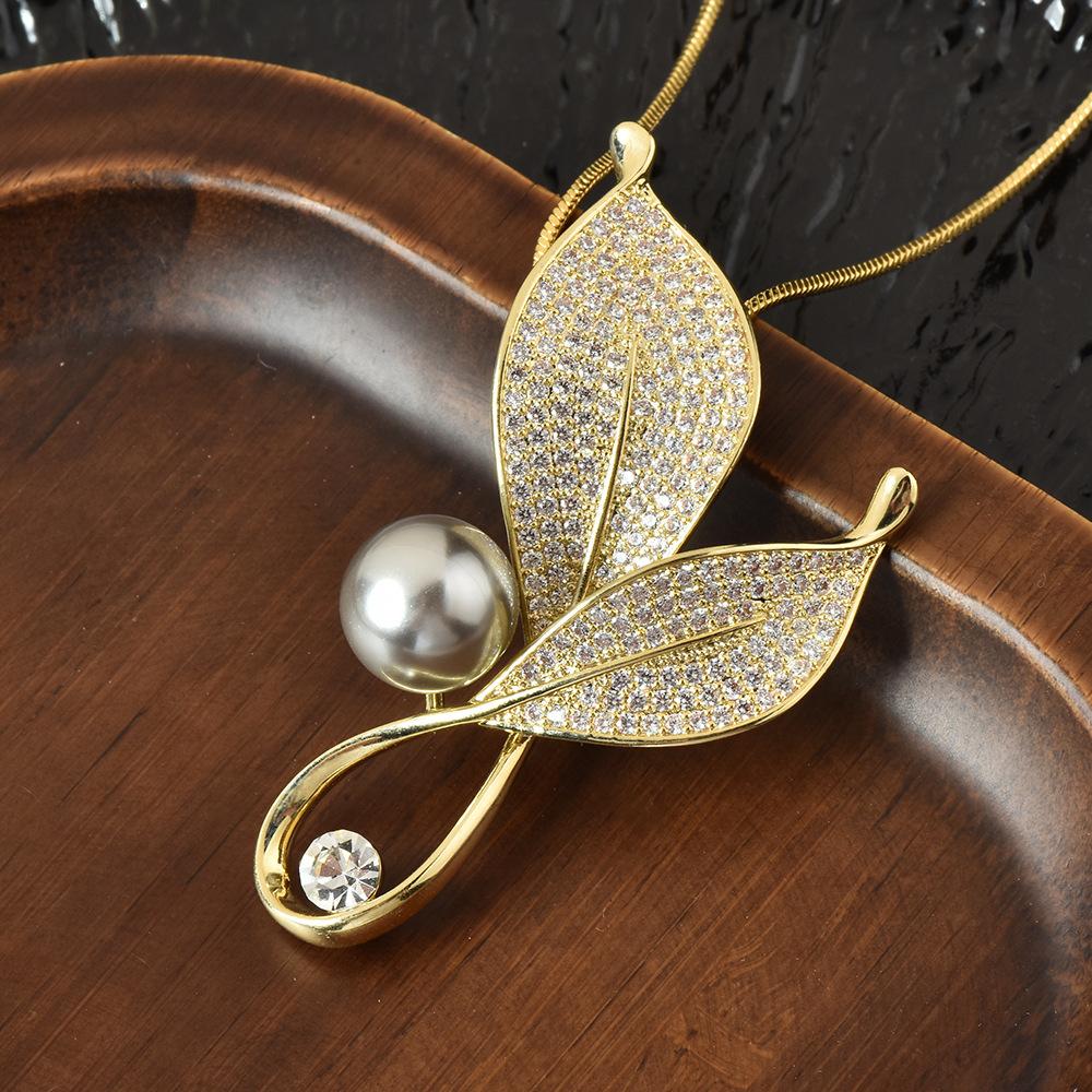 High End Sweater Chain Leaf Pearl Pendant Long Necklace Detachable Pendant Elegant Chest Flower