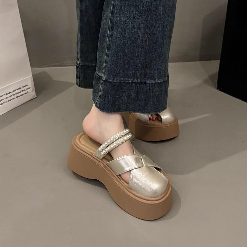 Baotou Half Slippers Women's New Summer Pearls Two Wear Thick Bottom Design Sense Hollow One Pedal Lazy Half Tray