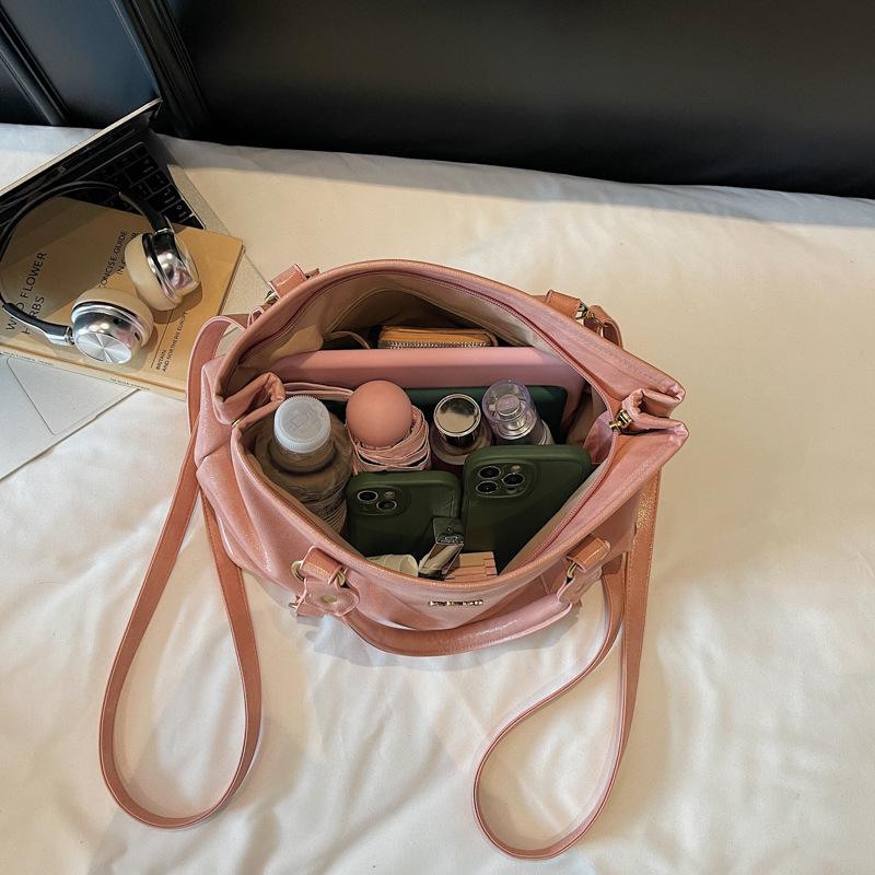 Women's Backpack Handbag New Fashion Messenger Bag Large Capacity Commuter Tote Bag