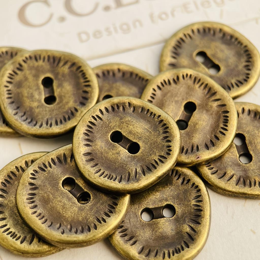 [Vintage Sewing Buttons] 10pcs Bronze & Silvery Vintage Metal Sewing Buttons |18mm Handmade Ancient Coin Design for Clothing, Hair Accessories