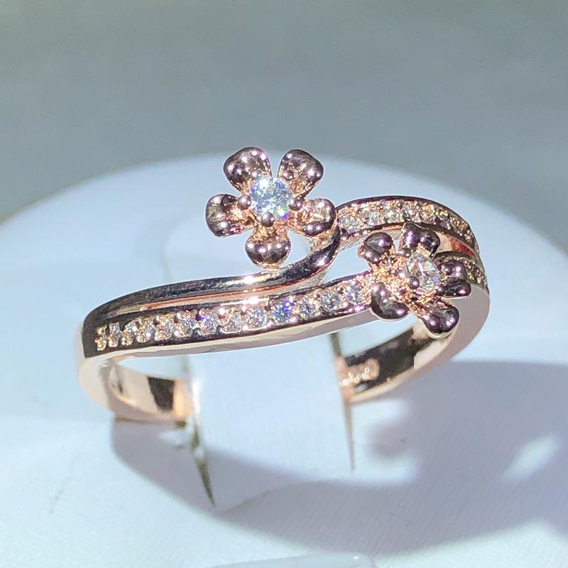 

2021 New Trendy white zircon ring for women party wedding jewelry small flower ring jewelry gift wholesale 10 білий