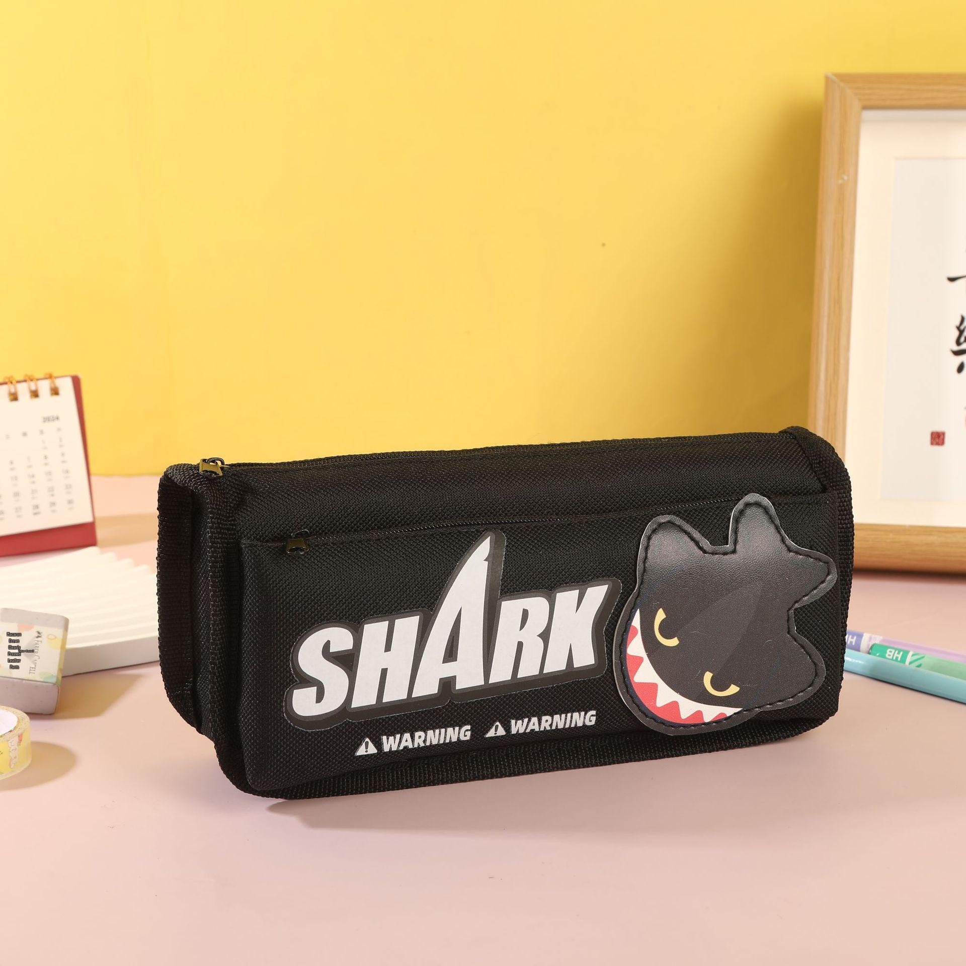 

Cartoon Shark Pattern Pencil Case - Simple, Stylish, Large Capacity for Elementary School Students 29cm x 6.5cm x 13cm чорний