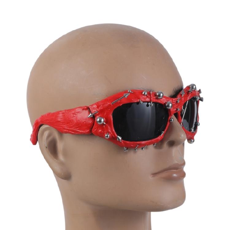 Stylish Rivet Frame Sunglasses with UV380 Protections for Women Men Unisex Everyday Use Eyeglasses Dance Show Props