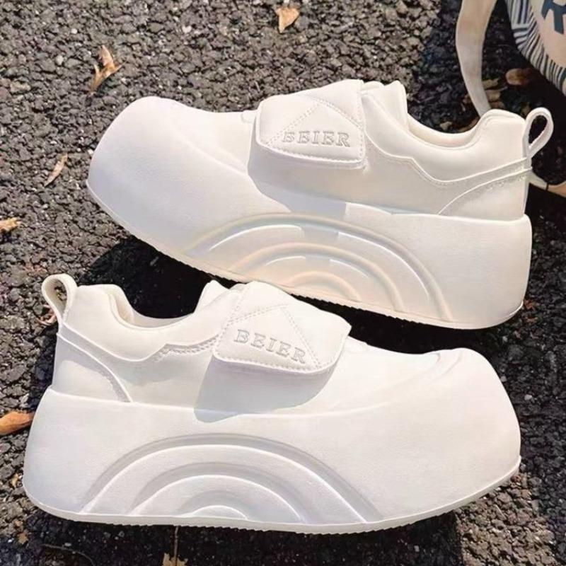 Women's Versatile New Style Flat Shoes with Soft Sole, Suitable for Sports, Breathable and Comfortable Casual Wear.