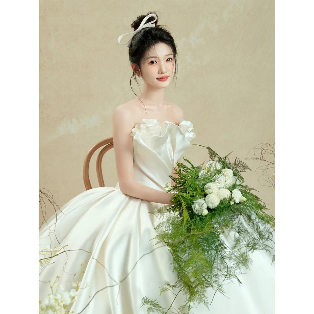 Ropa 2025 nuevo top de tubo blanco satén interior rubor vestido de pareja vestido de foto de boda