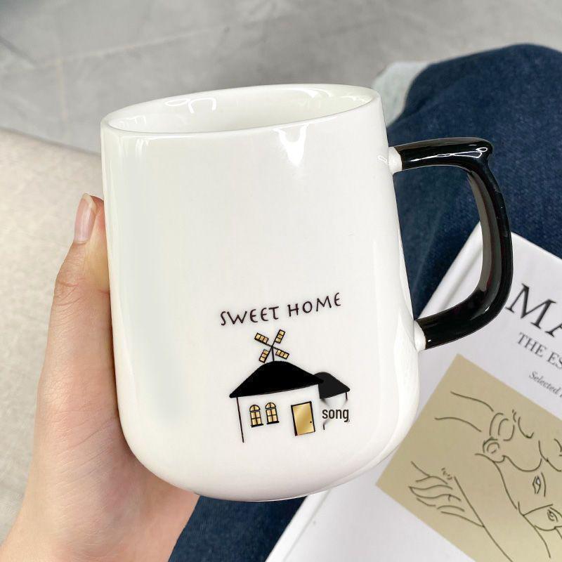 

Керамічна чашка з кришкою та ложкою для кави - Ідеально підходить для чоловіків, жінок, пар та дітей - Милий, креативний дизайн для дому або сніданку. Single Cup