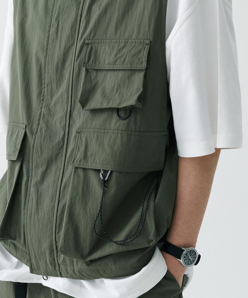 Musinsa Standard [City Leisure] Cn Multi-Pocket Vest [Khaki]