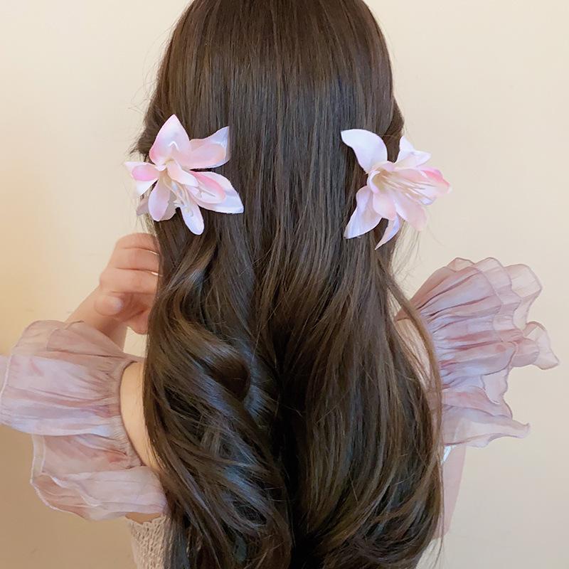 Rote Spinnenlilie Acryl Haarspange: Retro chinesischer Stil Haarschmuck