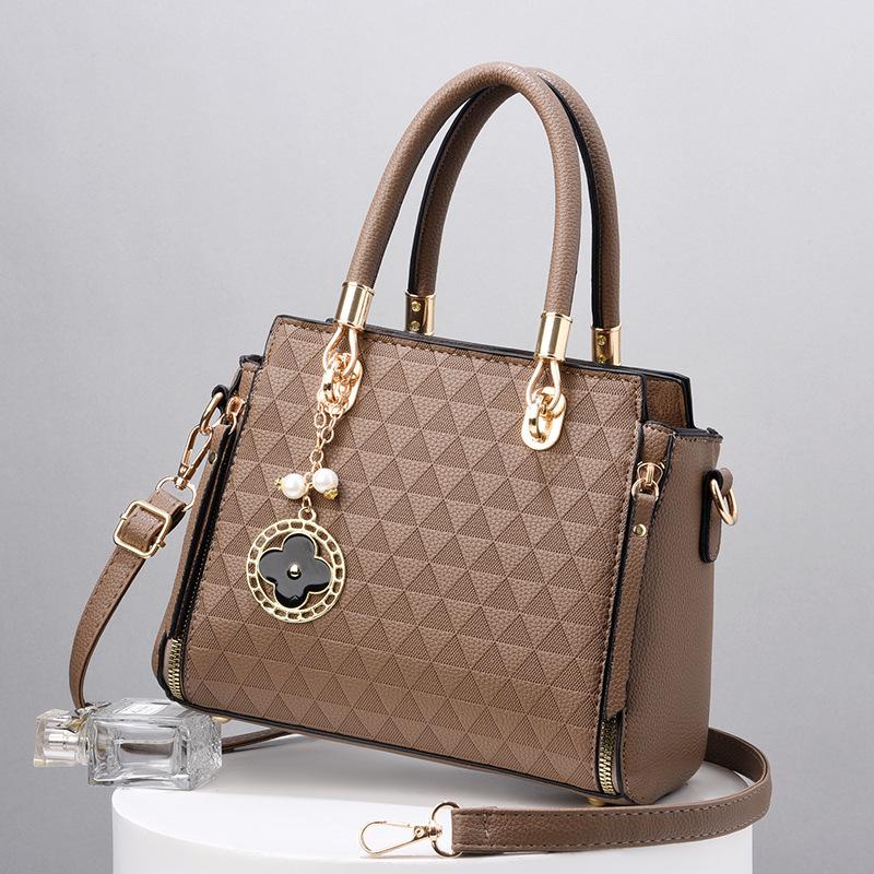 Borsa tote alla moda in rilievo da donna 2025: Borsa a tracolla casual di grande capacità