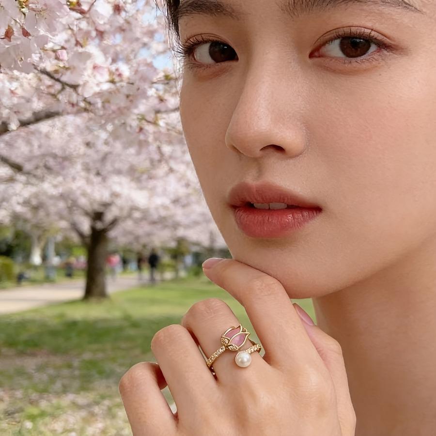 Fashion Creative Tulip Ring, French-Style Light Luxury Open Ring, Versatile Design for Daily Commute and Dates