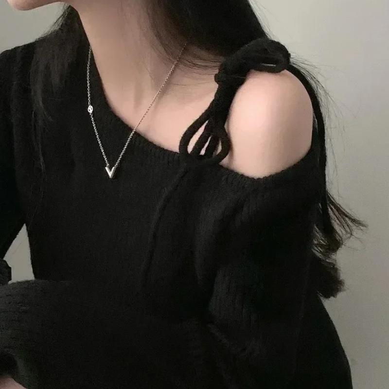 Slanted Collar Tied Irregular Pullover Women's Long Sleeved Knitted Tops Autumn Winter Korean Fashion Red Retro Sweaters