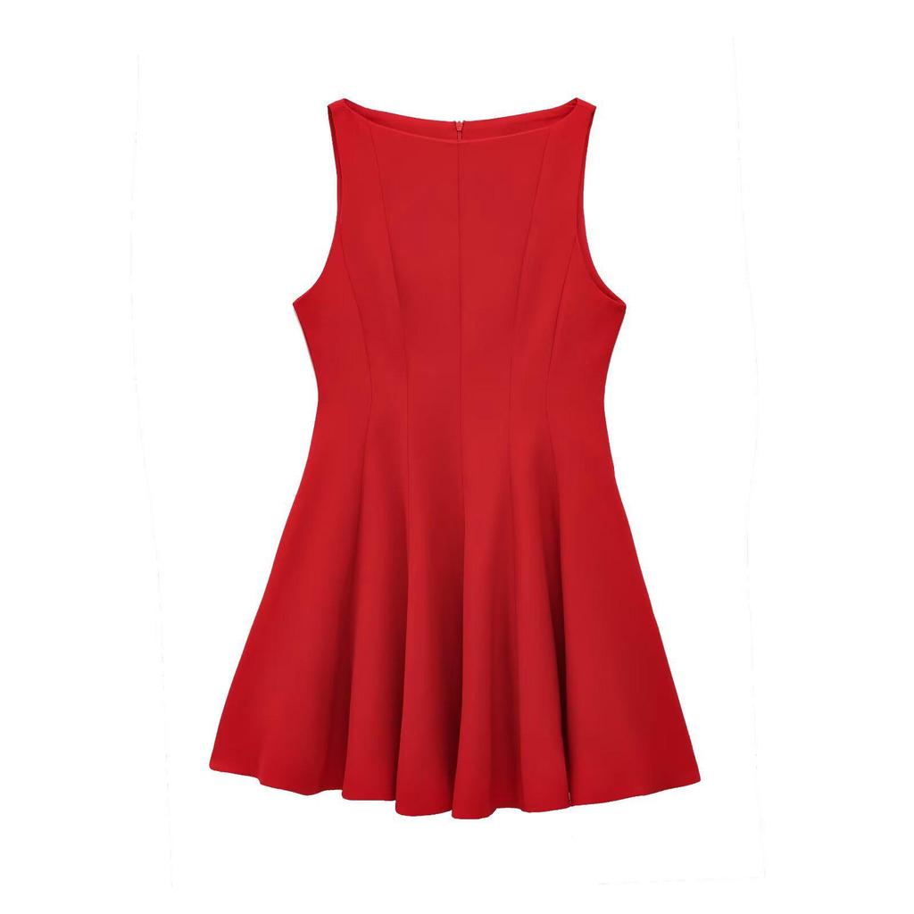 Winter 2024 Women's European & American Style Sleeveless Boat Neck Dress with a Simple Wide Hem