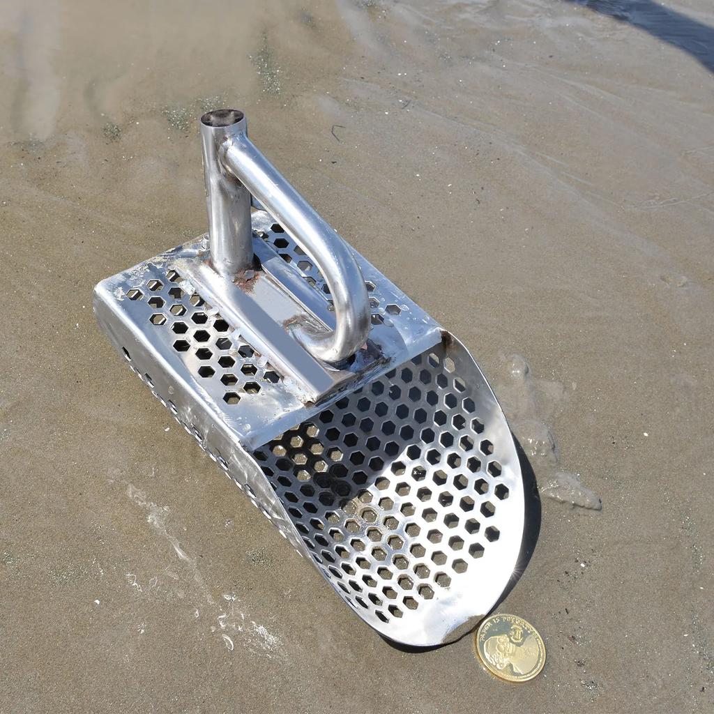 Heavy-Duty Stainless Steel Metal Detecting Shovel with Hexagonal Drainage Holes Ergonomic Non-Slip Handle for Efficient Beach