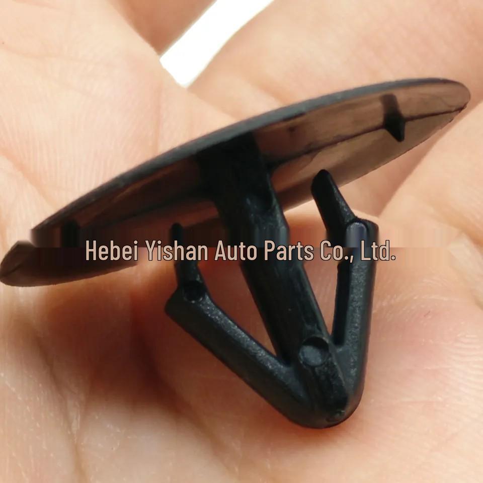 Universal Car Hood Insulation Clip for Toyota & Hyundai: Engine Heat Shield Fasteners