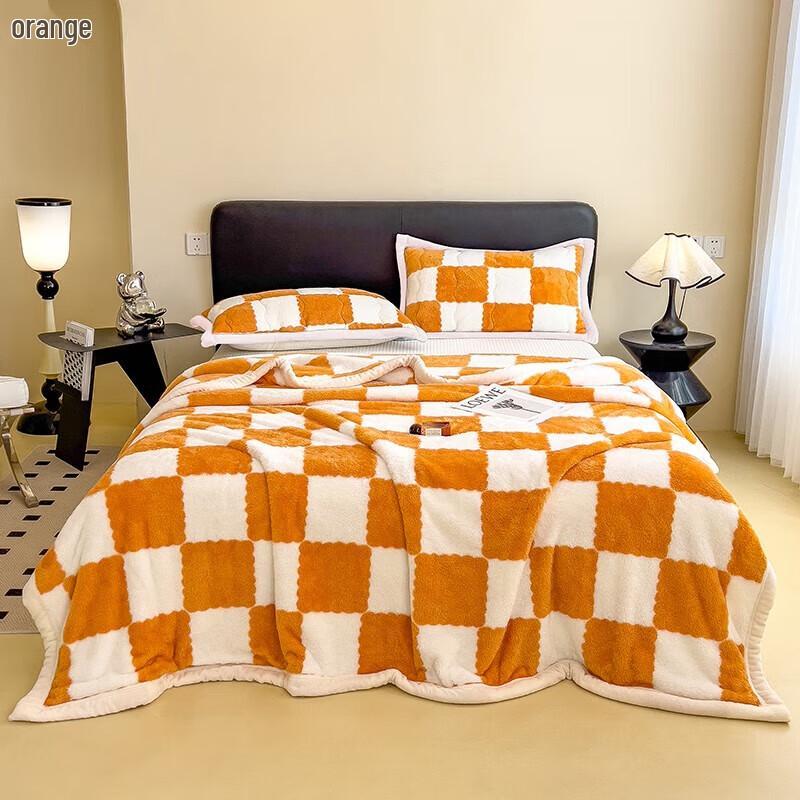 

HMHM Checkered Double-Sided Fleece Blanket
