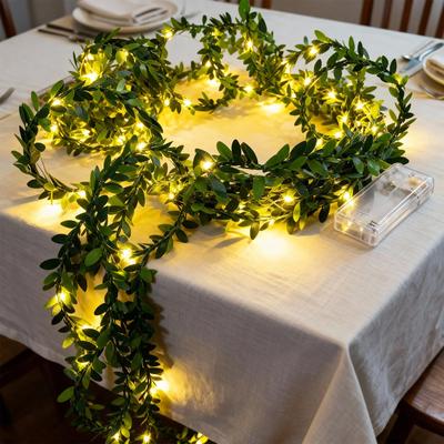 Human-shaped Green Vine String Lights With LED Lights, Battery-powered, Suitable For Walls, Desktops, Parties, Weddings, Festivals, And Decorations