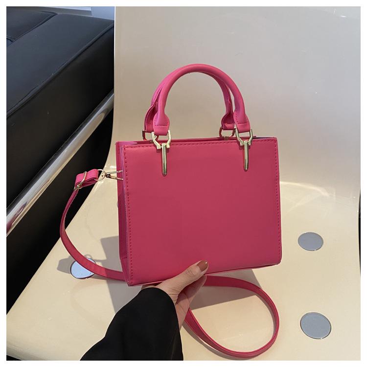 2024 Spring Women's Minimalist Crossbody Shoulder Bag - High-Quality, Fashionable, Versatile Handbag with Unique Stitching.