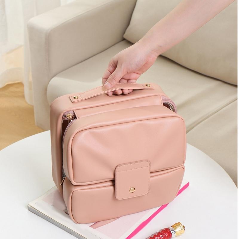 Fashionable Toiletry Cosmetic Storage Bag Practical Travel Makeup Bags Multiple Pockets For Traveler And Commuters