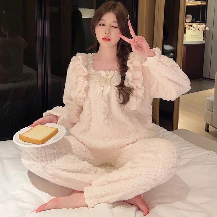 Warm Flannel Sleepwear Coral Fleece Pajama Set Korean Sweet Flannel Homewear Loose Top and Trouser Suit