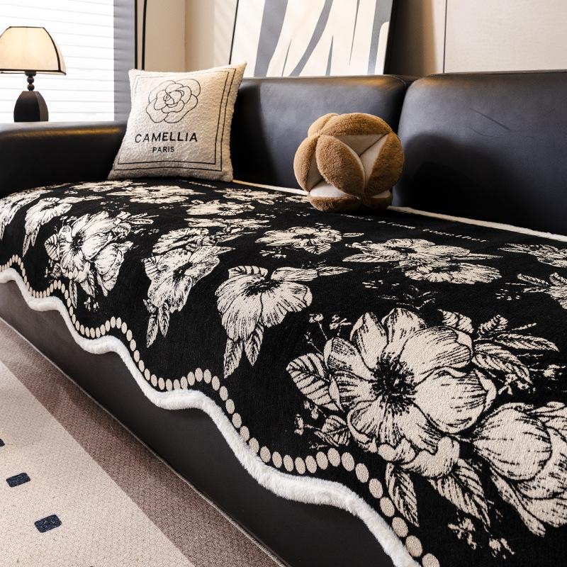 

2025 new special-shaped sofa cushion, universal in all seasons, straight row three-leather sofa seat cushion, non-slip, advanced feeling cover pillow cover 45 * 45cm