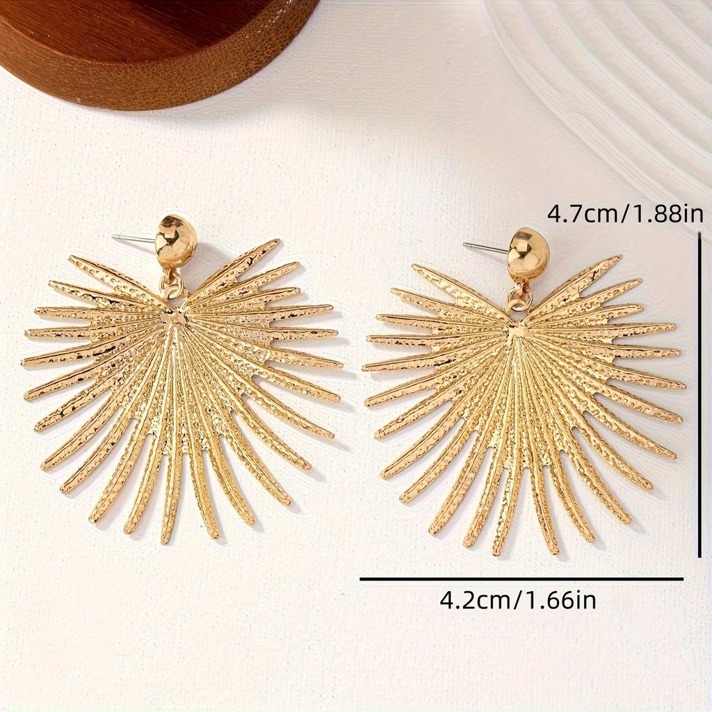 Stylish retro simple geometric laser temperament exaggerated neutral style earrings, fashionable and versatile