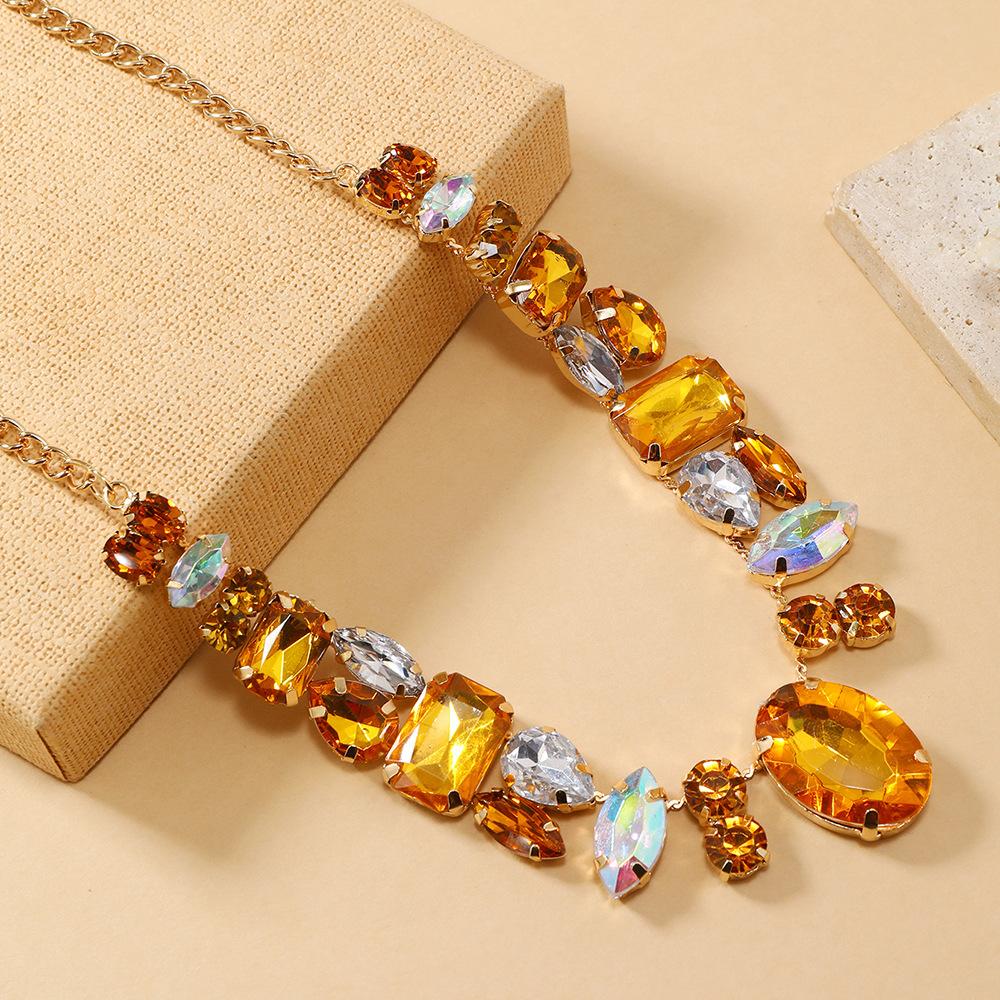 French Vintage Waterdrop Crystal Choker Necklace for Women Elegant Rhinestone Statement Collar Chain