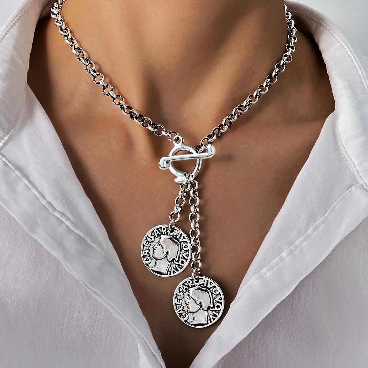 Europe United States Women s Retro Old Portrait Pendant Necklace Exaggerated Coin Hollow Pearl Chain OT Tassel Trendy