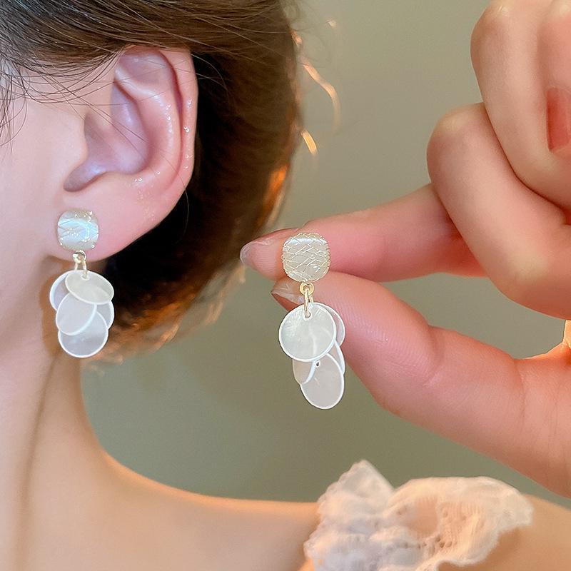 Silver Geometric Seashell Tassel Stud Earrings – Beach Vacation Style for Women