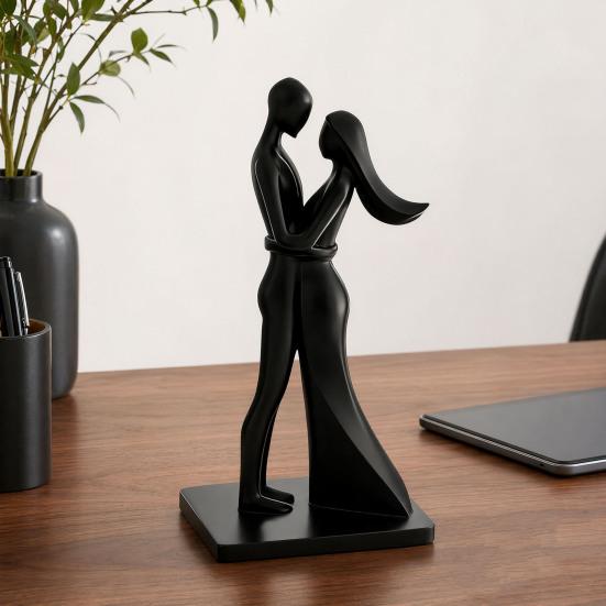 Couple Figurine, 3D Printed Hugging Couple Statue, Modern Romantic Sculpture for Living Room, Bedroom, Office, Shelf, Table Decor