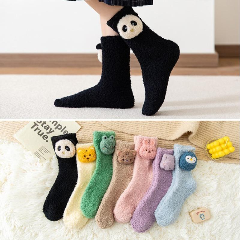New Non-shedding Coral Fleece Three-dimensional Cartoon Medium Tube Warm and Fleece Home Towel Women's Socks