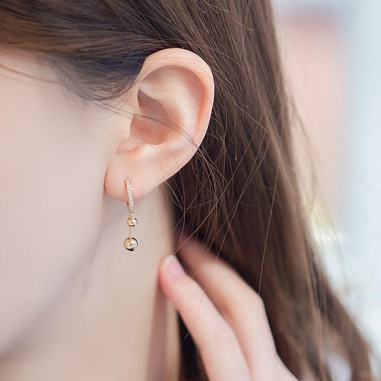 Elegant High-End Women's Gold-Plated S925 Sterling Silver Ear Cuffs with Diamond Accents - Versatile Pendant Earrings