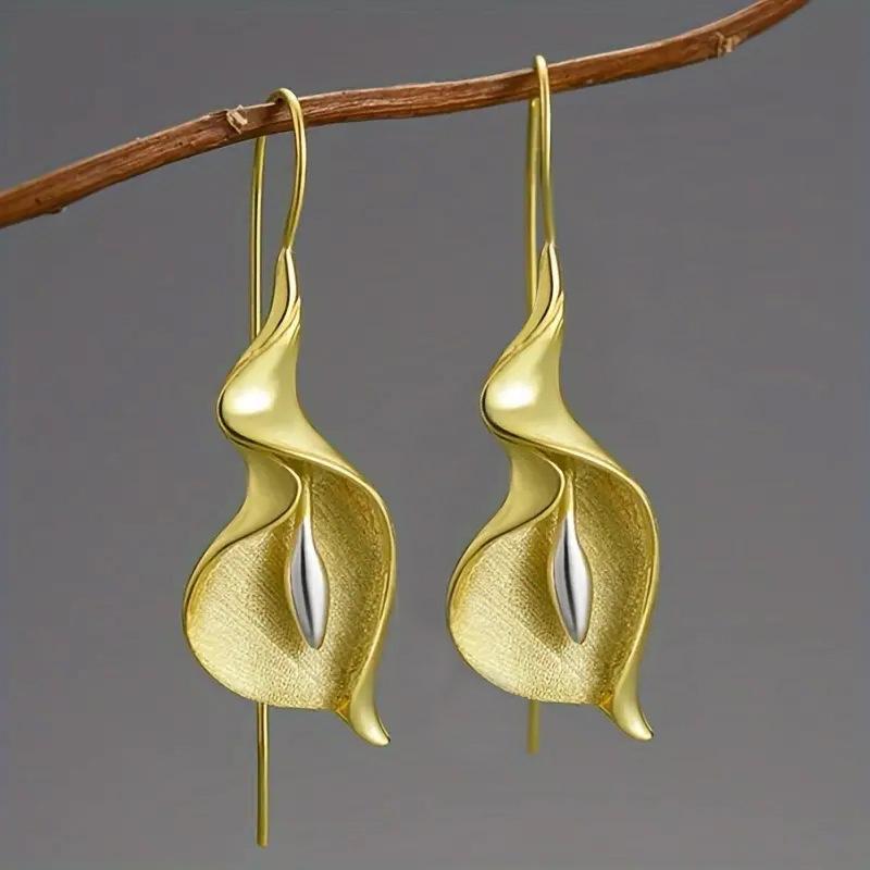 Women's Gold Earrings, Elegant Versatile for Everyday Wear