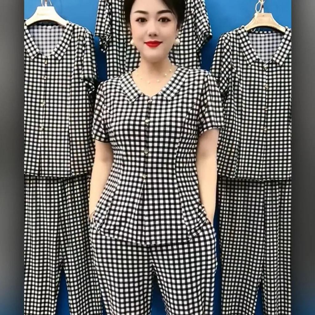 Maternity Summer Short Sleeve Two-Piece Set: Loose, Stylish Flaw-Hiding Plaid Top with Casual Pants