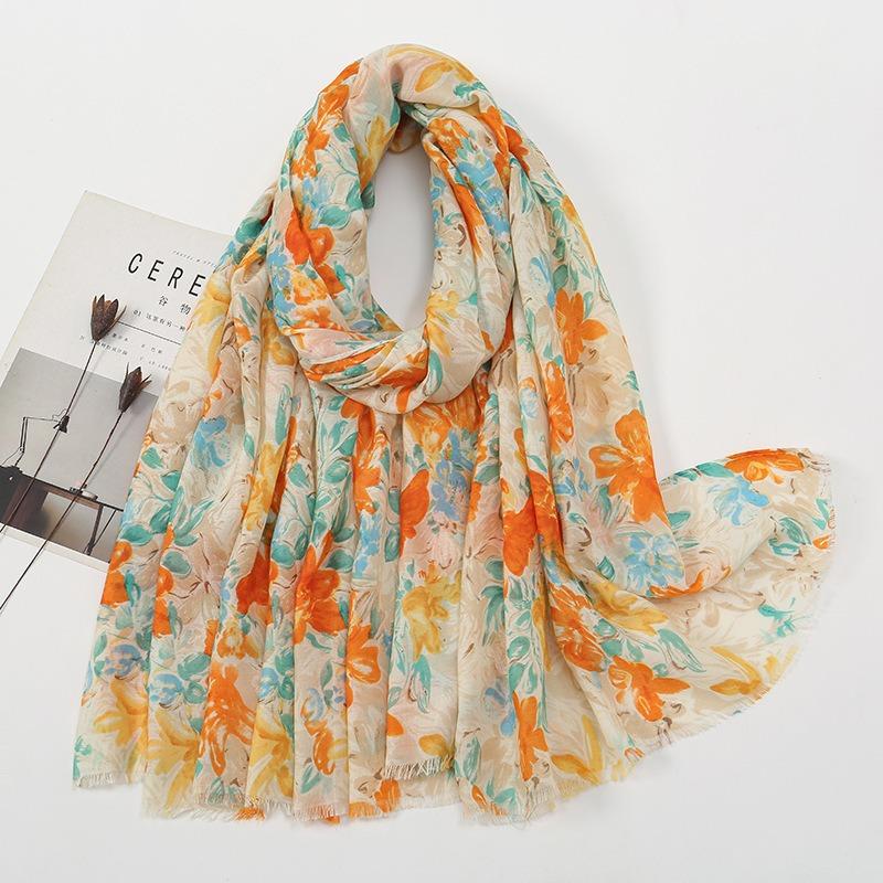 Spring and Autumn New Bali Yarn Tassel Retro Printed Geometric Scarf Versatile Fashion Travel Sunscreen Shawl Silk Scarf Women