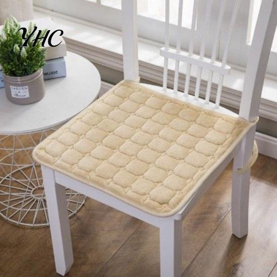 Cuscino per Seduta Tappetino per Sedia Peluche Confortevole Quadrato Antiscivolo Cuscino per Divano per Casa Ufficio Esterni