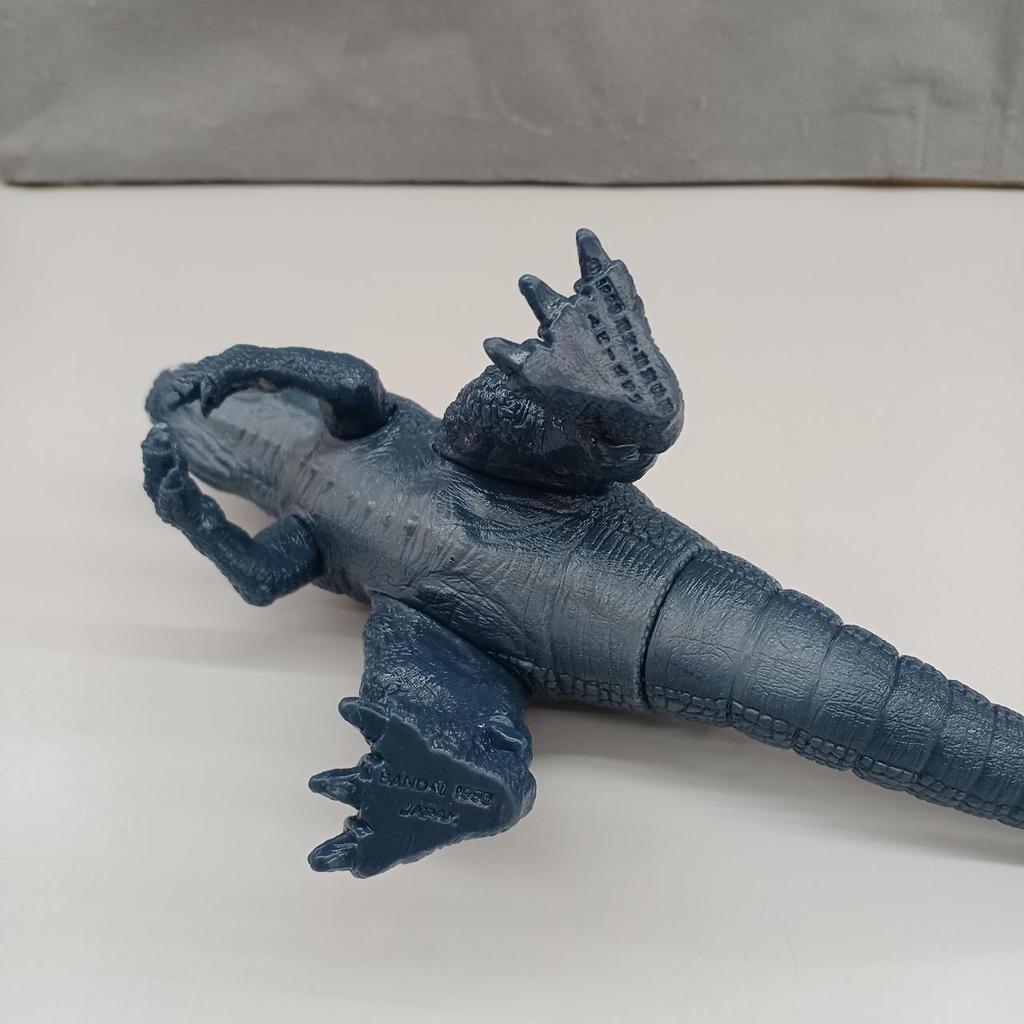 Used BANDAI Baby Godzilla Godzilla VS Mechagodzilla
