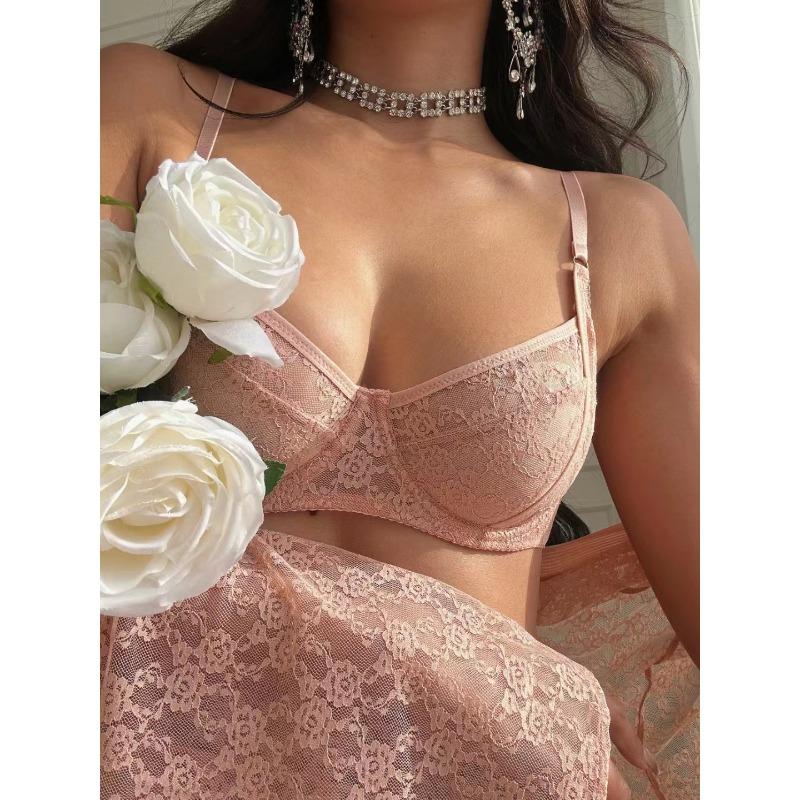 Summer lightweight French lace lingerie: underwired push-up bras and sexy, alluring bra sets that make a full bust appear smaller