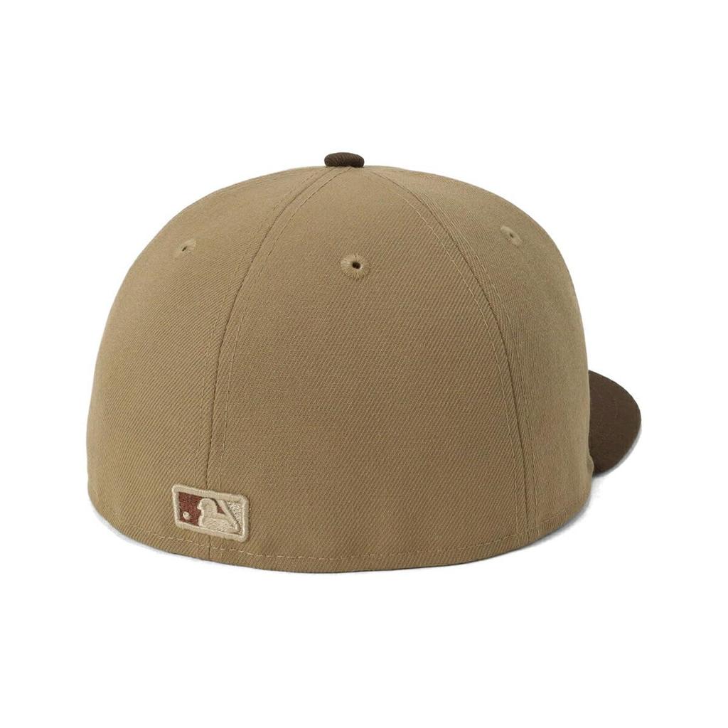 New Era 59FIFTY Cap MLB New York Yankees NY Beige Under Exclusive to and Flat Streetwear Travel Sun Gift Idea (70900050, NER35C4807) Khaki/Walnut