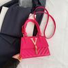 New Casual Personalized Portable Small Square Bag Fashionable Simple Retro Fashion Trend Shoulder Messenger Bag