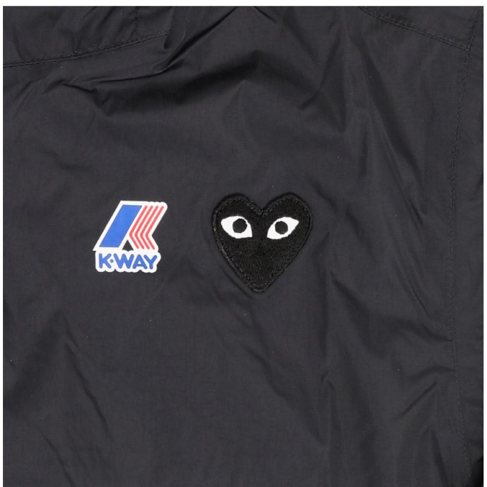Comme Des Gar Ons PacKable BlacK Heart Wappen JacKet 1 Play X K Way