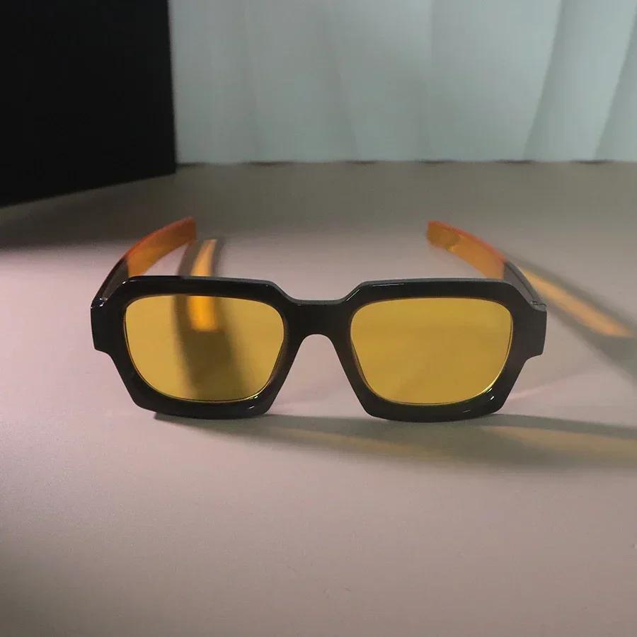 Retro Square Sunglasses Women Fashion Plastic Frame Vintage Sun Glasses Men Stylish Oversized Eyewear