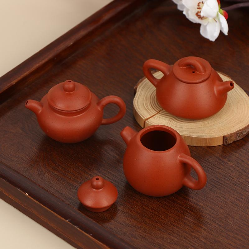 25Ml Enameled Pottery Teapot Pocket Hand Teapot Handstand Fingertip Kettle Tea Pet Dark-Red Enameled Pottery Teaset Accessories