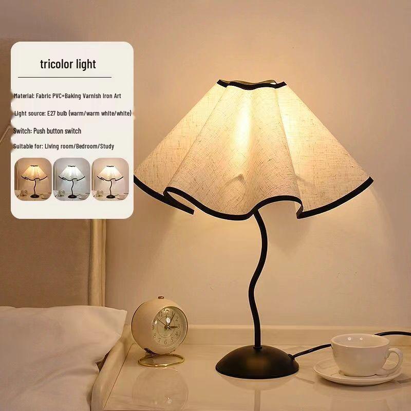Girlish Heart Petal Umbrella Lamp: Minimalist Mid-Century Night Light for Bedroom and Study Atmosphere.