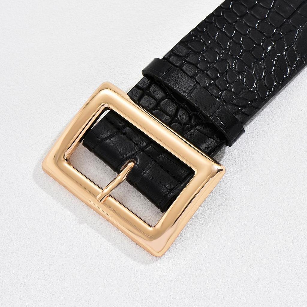 Women's Fashion Belt: Black Crocodile Pattern with Large Square Buckle