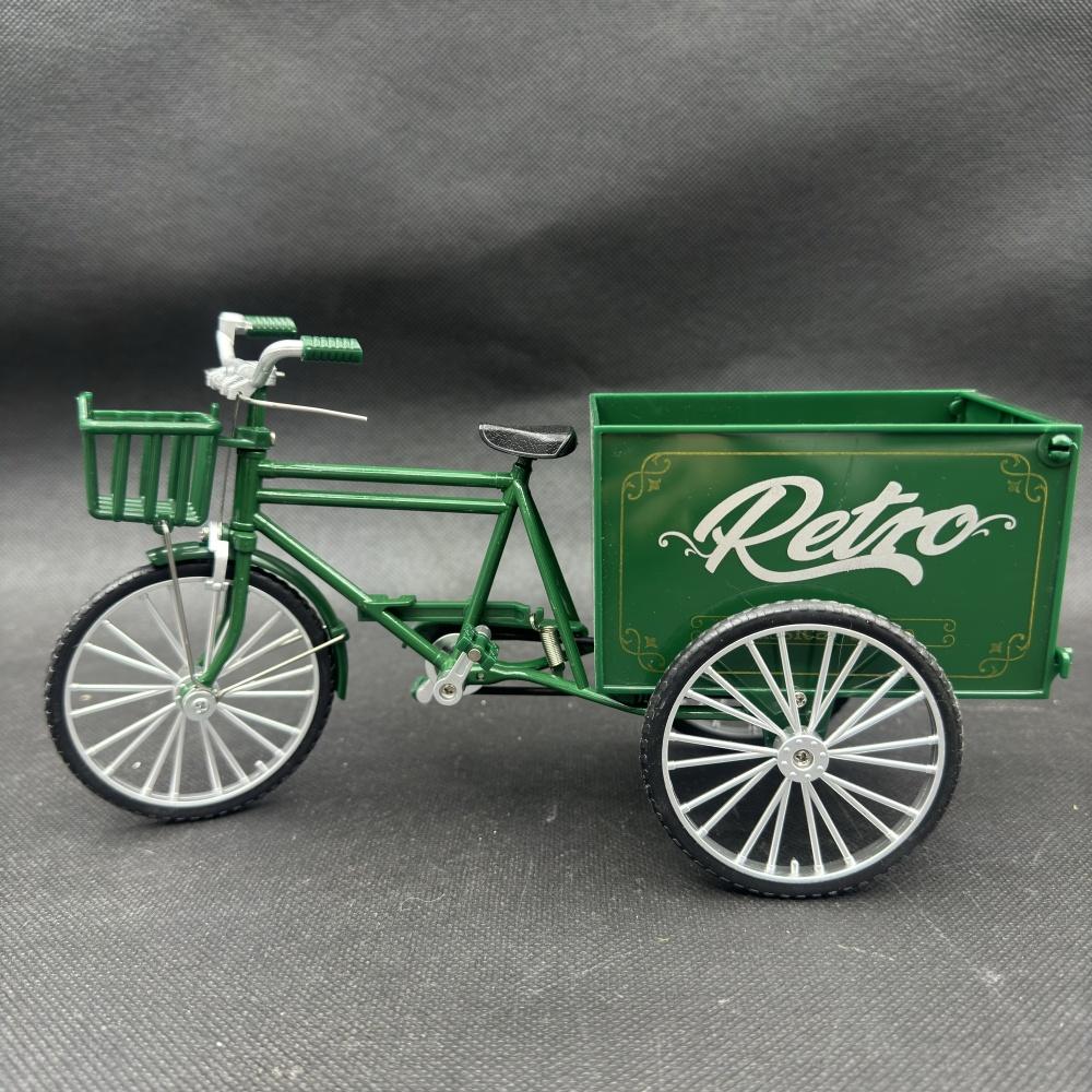 1: 10 Alloy Tricycle Model Toy, Metal Die-casting Retro Bicycle Model  Classic Simulated Freight Tricycles  Model Collection Gif