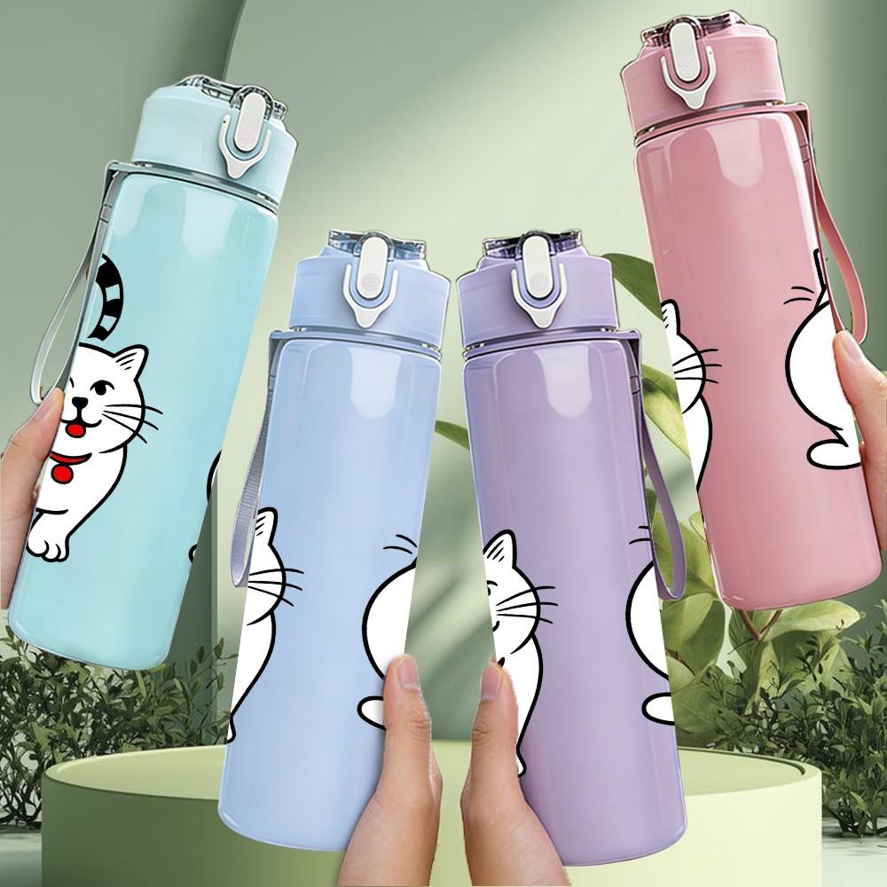 1PC Black White Cat Couple Cartoon Pattern 750ml Color Plastic Sports Water Bottle Leakproof Flip Straw Lid Suitable for Sports Office Home Use