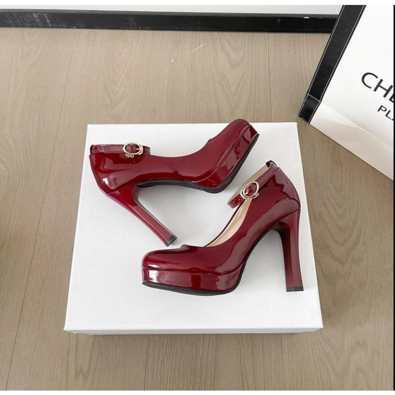 

2025 Новая Мода Сексуальные Туфли на Высоком Каблуке Повседневные из Лакированной Кожи Элегантные с Круглым Носком Туфли на Тонком Каблуке Женские 42 вино красного