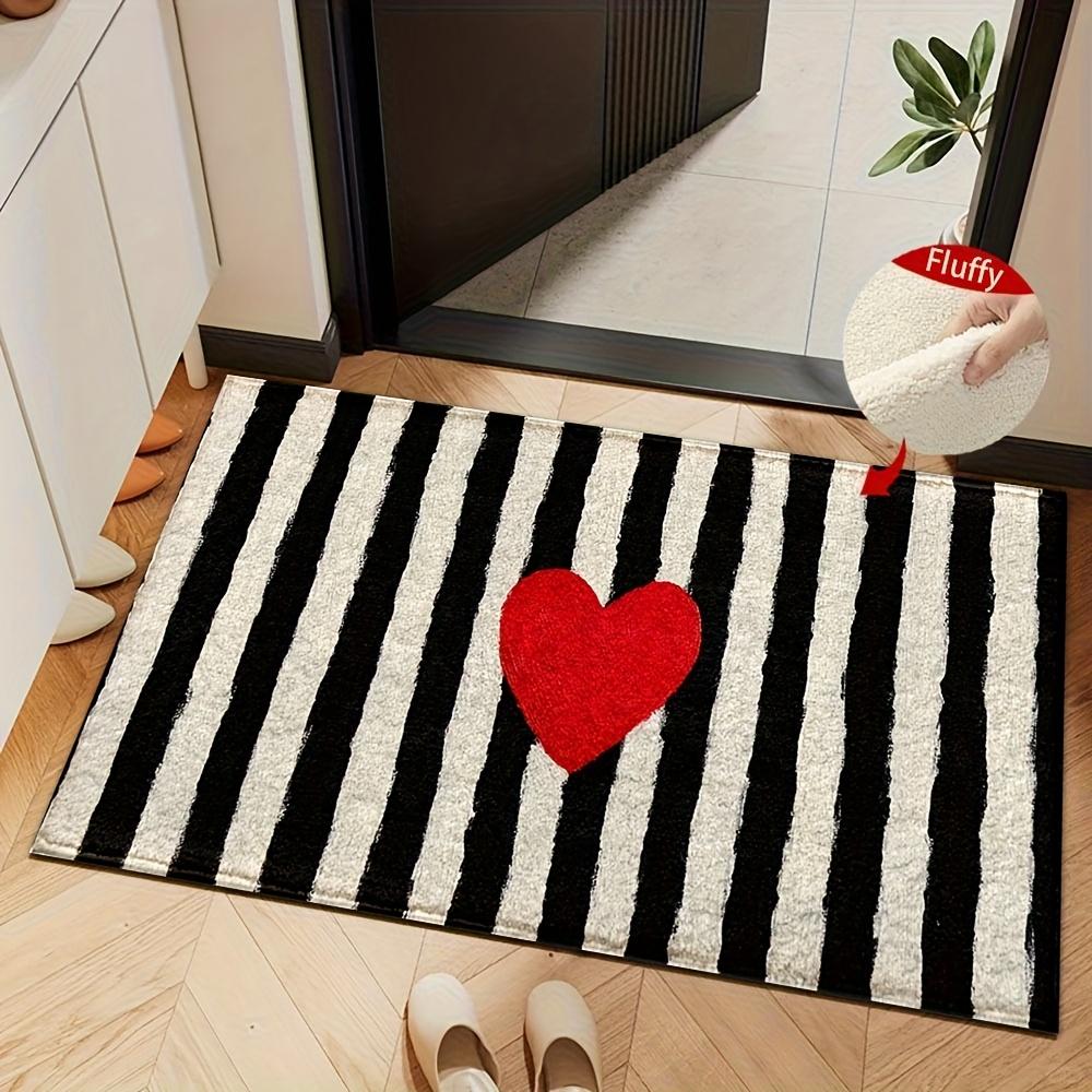 

VIKAMA Black and White Striped Heart-Shaped Bath Mat Non-Slip Bathroom Rug Soft Bedroom Carpet Valentine s Day Home Decor 40x60cm 16x24inch