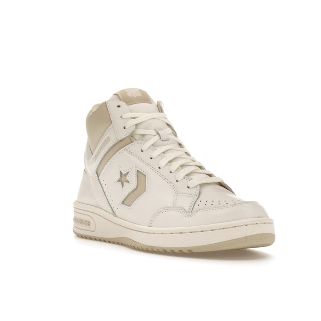 Undefeated x Converse Weapon High Castle Wall Unisex Sneakers Wit Vintage-Wit A02124C