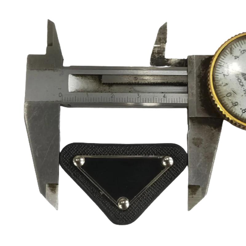 1Pc Patches Stickers Brand Triangular Sew Patches DIY Embroidery Brand Logo Sequin Patch Badge Hat Package Patches for Clothing